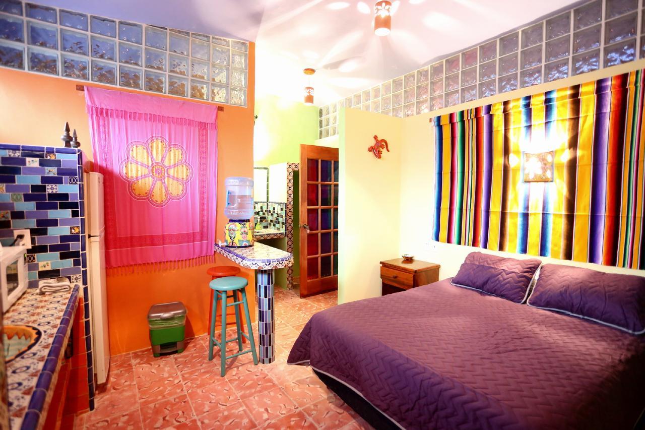 El Milagro Beach Hotel And Marina Isla Mujeres Bagian luar foto