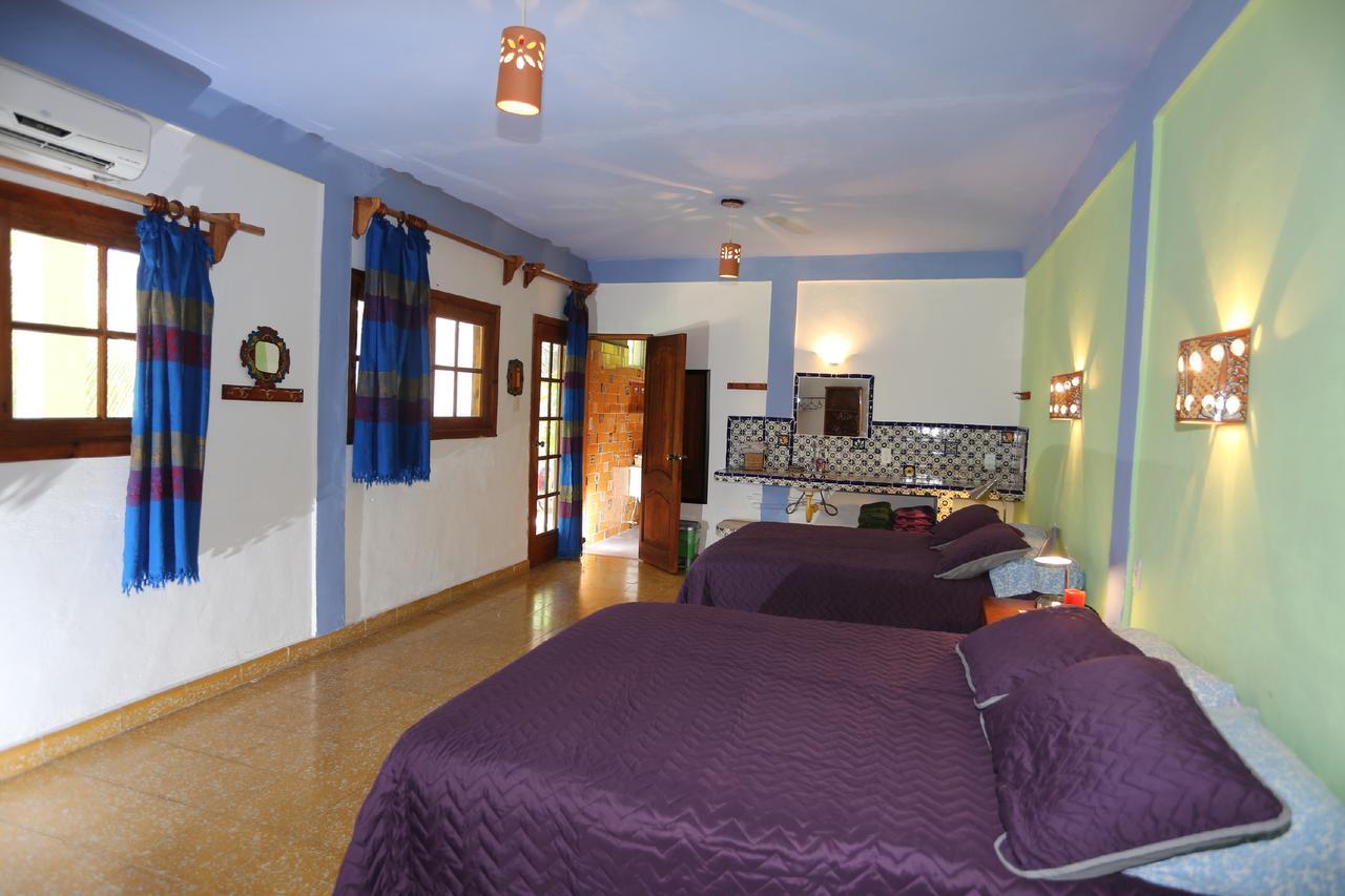 El Milagro Beach Hotel And Marina Isla Mujeres Bagian luar foto