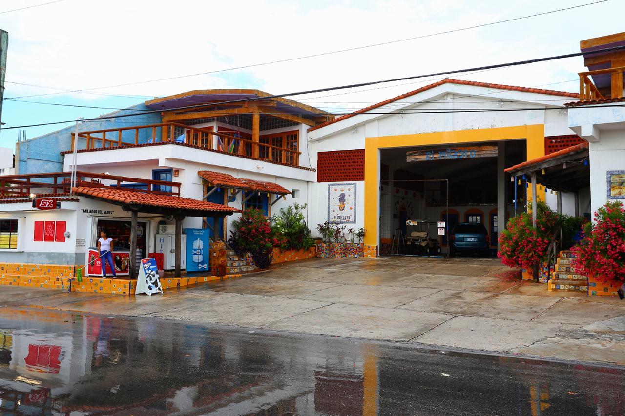 El Milagro Beach Hotel And Marina Isla Mujeres Bagian luar foto