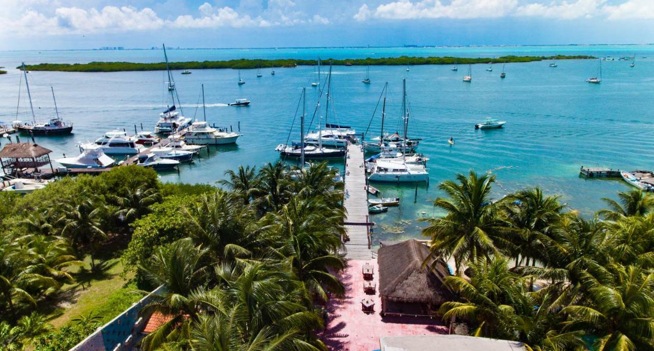 El Milagro Beach Hotel And Marina Isla Mujeres Bagian luar foto